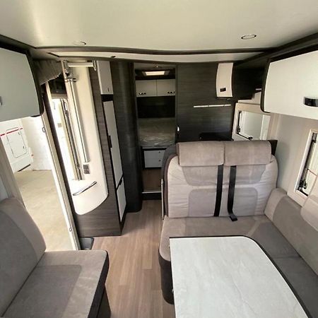 גרנדה Magnifica Autocaravana Adria Matrix Axess 670Sl מראה חיצוני תמונה
