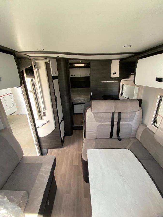 גרנדה Magnifica Autocaravana Adria Matrix Axess 670Sl מראה חיצוני תמונה