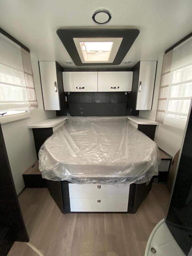 גרנדה Magnifica Autocaravana Adria Matrix Axess 670Sl מראה חיצוני תמונה
